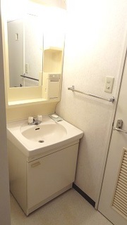 洗面台　18枚中 12枚目