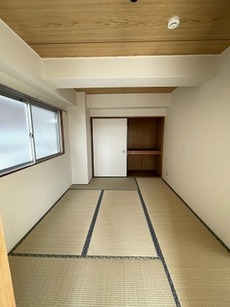 居間　20枚中 8枚目