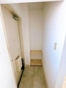 玄関　16枚中 7枚目