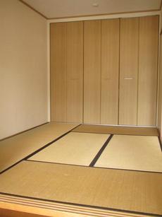 内装　34枚中 8枚目