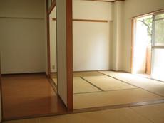 寝室　30枚中 16枚目