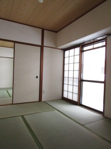 居間　32枚中 4枚目