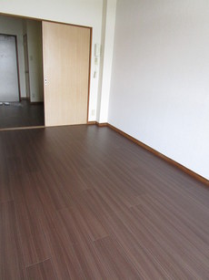 居間　30枚中 6枚目