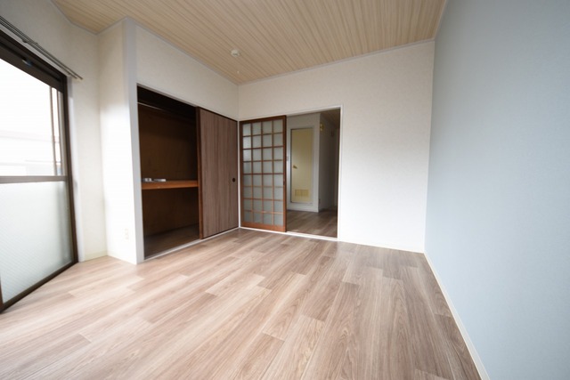 居間
