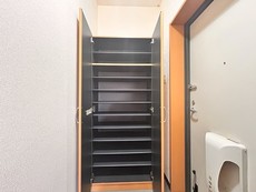 シューズボックス