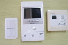 モニター付インターホン