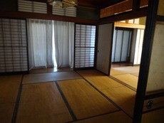 居間
