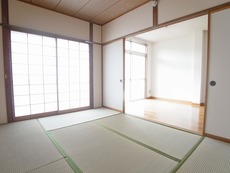 居間