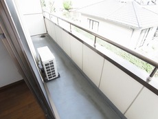 2F