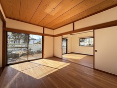 LDK横の洋室は押入れ有