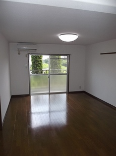 エアコン・照明付き