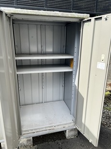 屋外物置