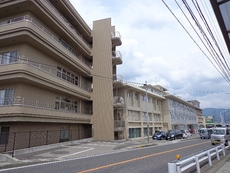 諏訪湖畔病院