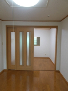 居間
