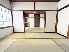 居間