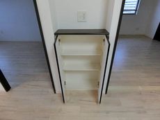 シューズボックス