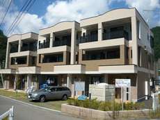 ガーデンハウス朝日山D