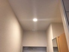 玄関センサーライト