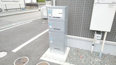 宅配ボックス
