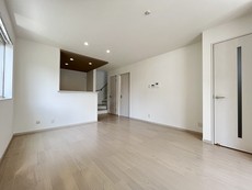 リビング　類似物件