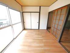 居間