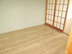 居間