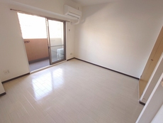 寝室　34枚中 8枚目