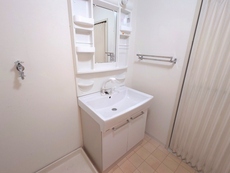 洗面台　32枚中 6枚目