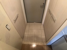 玄関　33枚中 10枚目