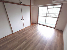 寝室　32枚中 8枚目