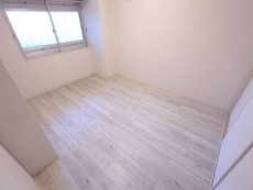 寝室　35枚中 8枚目