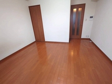 寝室　33枚中 8枚目