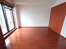 寝室　32枚中 8枚目