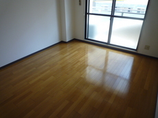 寝室　18枚中 7枚目