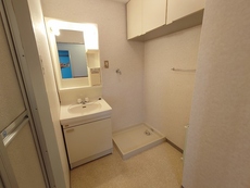 洗面台　32枚中 6枚目