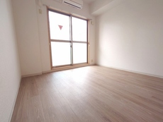 居間　32枚中 16枚目