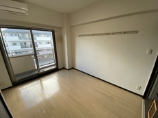 寝室　33枚中 8枚目