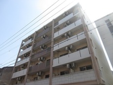 クリーデンス新大阪