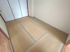 寝室　32枚中 8枚目