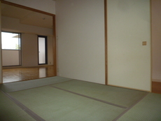 寝室　30枚中 6枚目