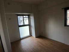 内装　30枚中 20枚目