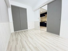 居間　24枚中 16枚目