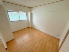 寝室　34枚中 8枚目