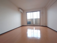 寝室　30枚中 8枚目