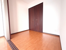 寝室　34枚中 8枚目