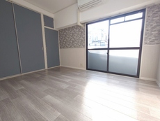 寝室　32枚中 8枚目