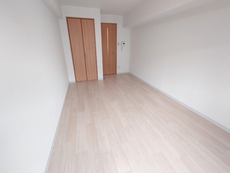 寝室　34枚中 8枚目