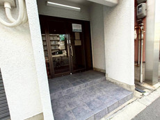 エントランス　27枚中 24枚目