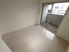 居間　24枚中 16枚目