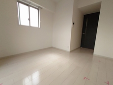 寝室　24枚中 8枚目